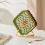 Checkerboard Grid Plastic Dinner Plate With Storage Rack - Lazylifeshop