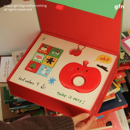 Goodfornothing Screaming Apple Candle