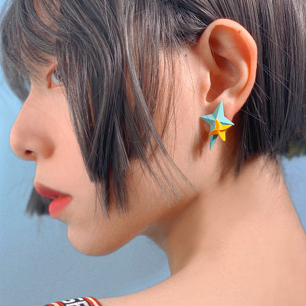 Rotate Star Earrings