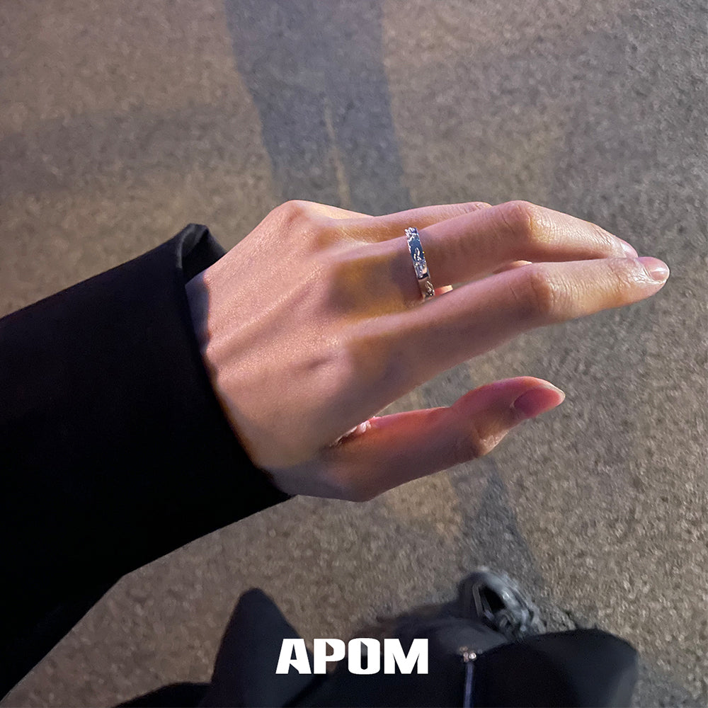 APOM BROKEN II Rings