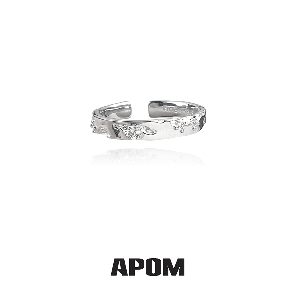APOM BROKEN II Rings