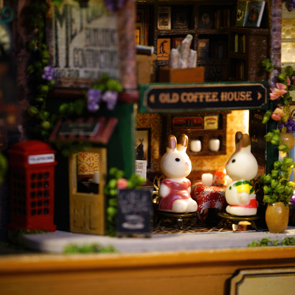 In A Happy Corner Dollhouse