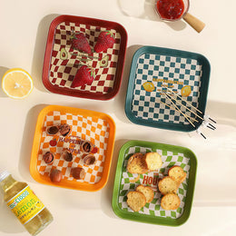 Checkerboard Grid Plastic Dinner Plate With Storage Rack - Lazylifeshop