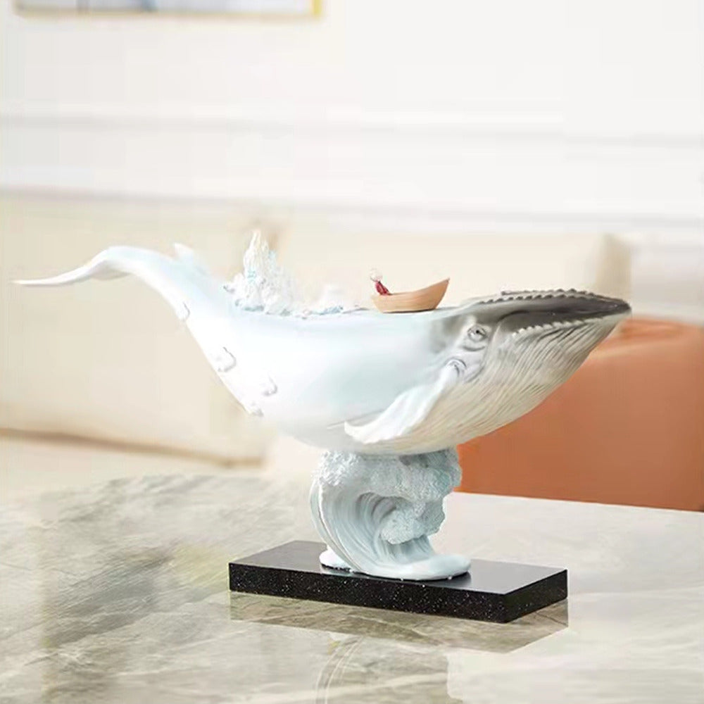 シロナガスクジラの装飾品