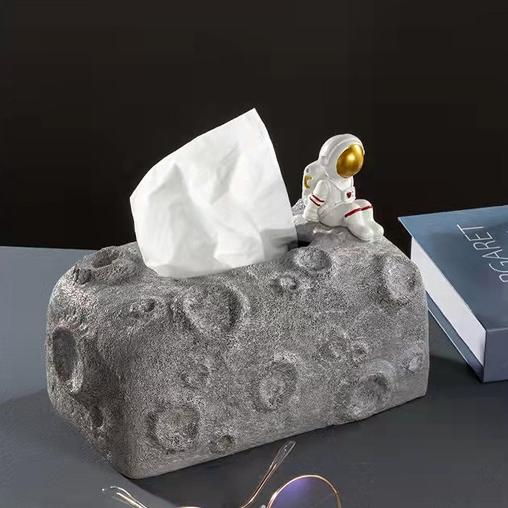 Caja de pañuelos de astronauta