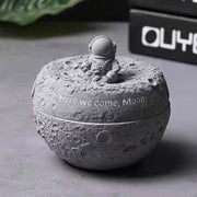 Meditating Astronaut Ashtray - Lazylifeshop
