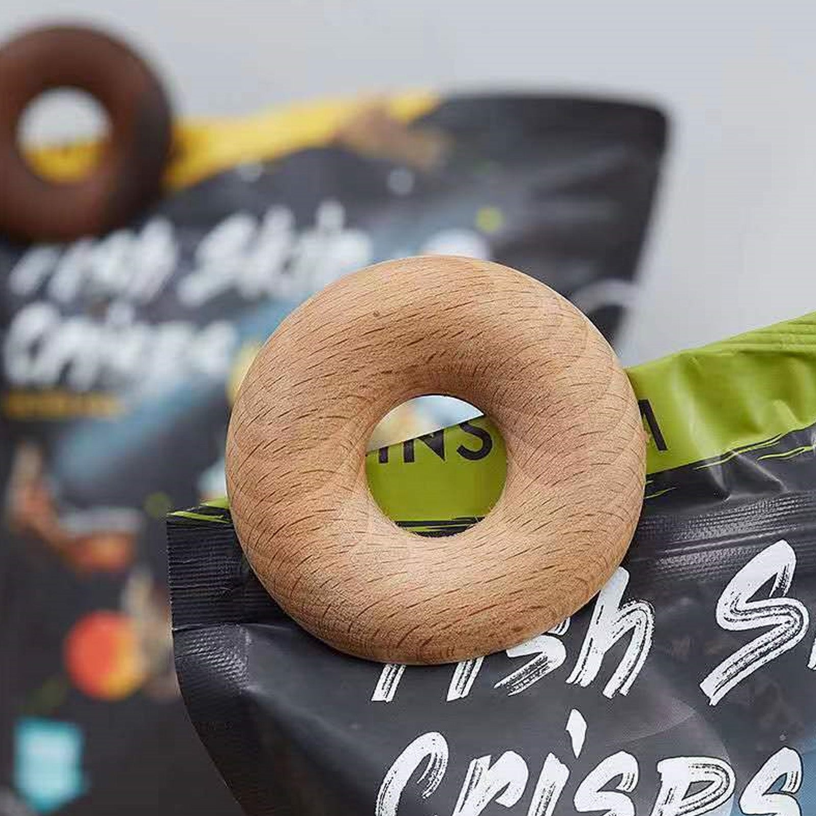 Donut Sealing clip Black walnut Or Beech
