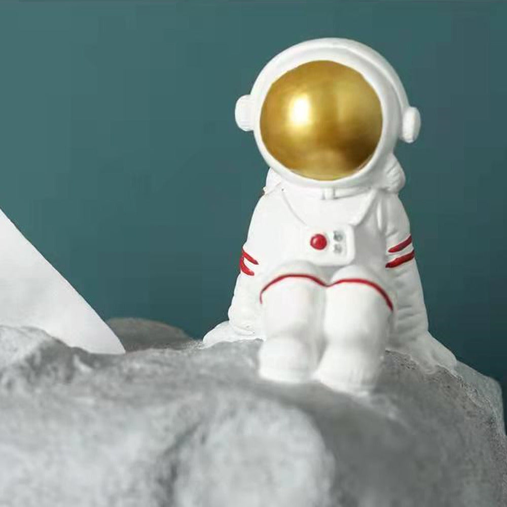 Caja de pañuelos de astronauta