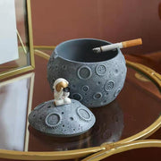 Astronaut Ashtray - Lazylifeshop