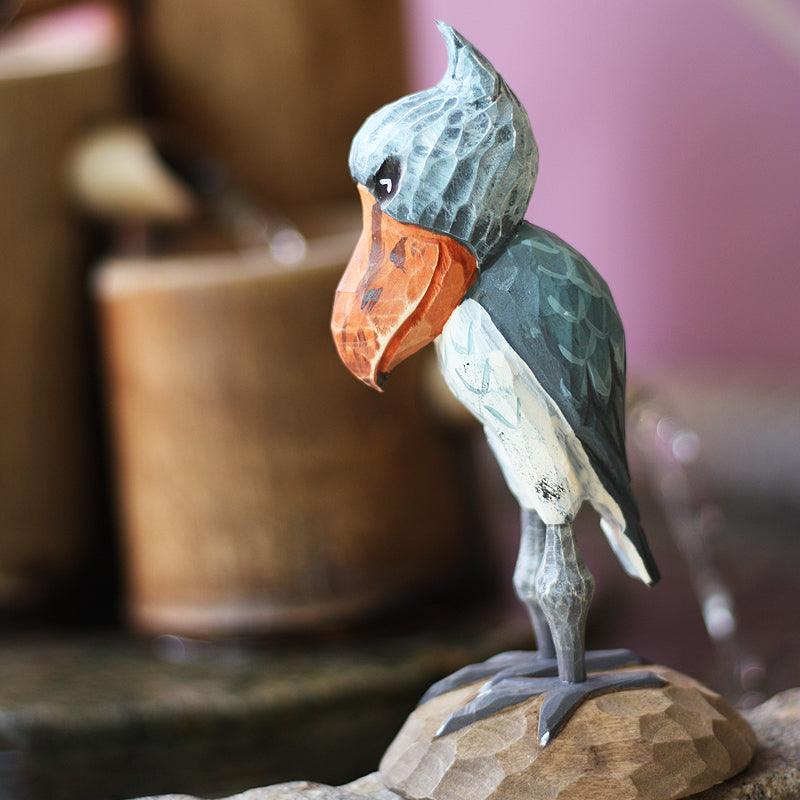 ハシビロコウの鳥の置物手彫り塗装木製