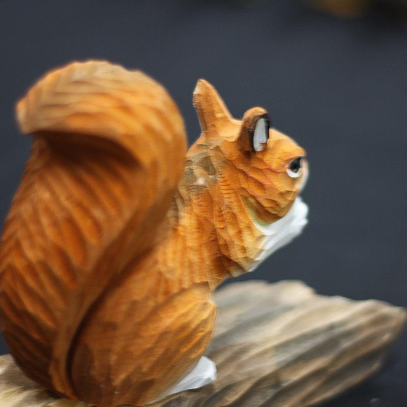 松鼠雕像 手繪木雕