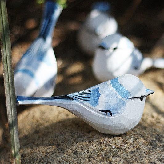 手工雕刻彩繪木製天藍色的山雀鳥雕像