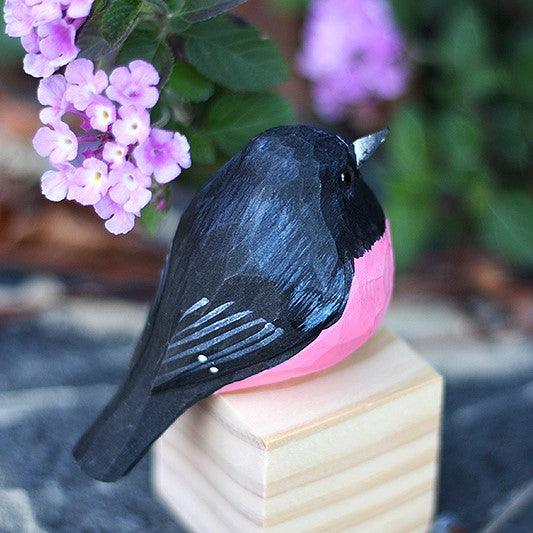 ピンクロビン鳥の置物手彫り塗装木製