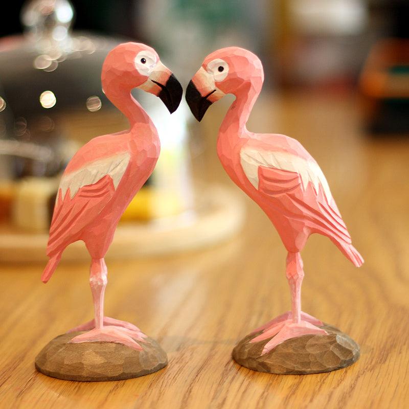 Figuras de pájaros flamencos tallados a mano de madera pintada