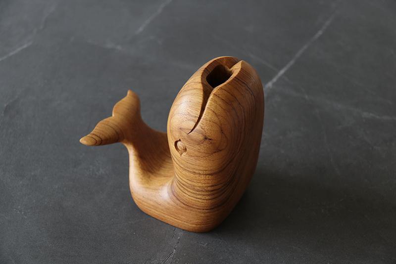 Pen holder Hand-Carved Whale Teak Wood