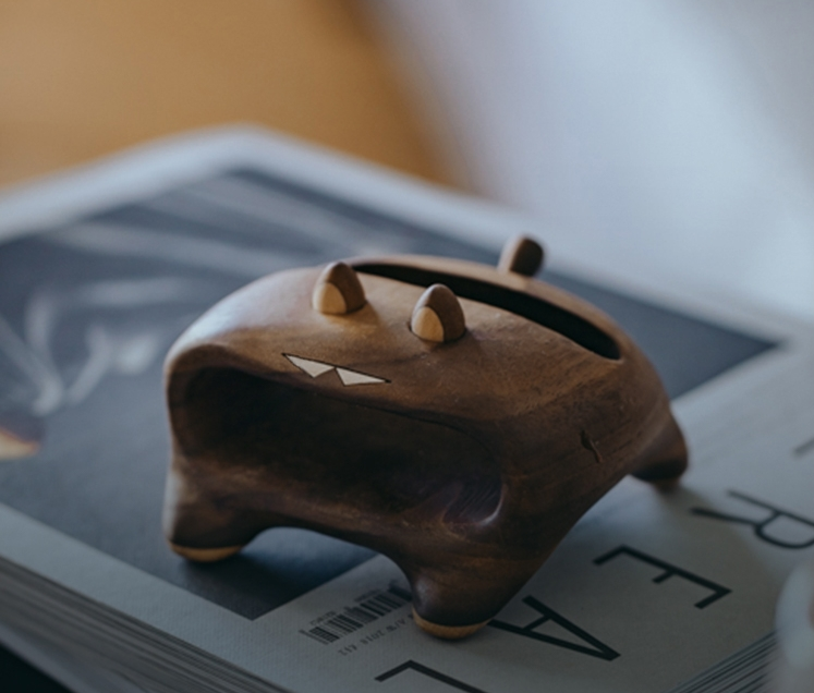 Noise Cat Wooden Phone Speaker Cell Phone Stand